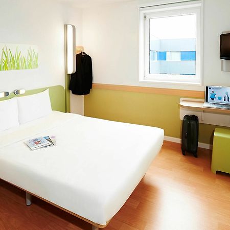 Ibis Budget Caen Centre Gare Kültér fotó