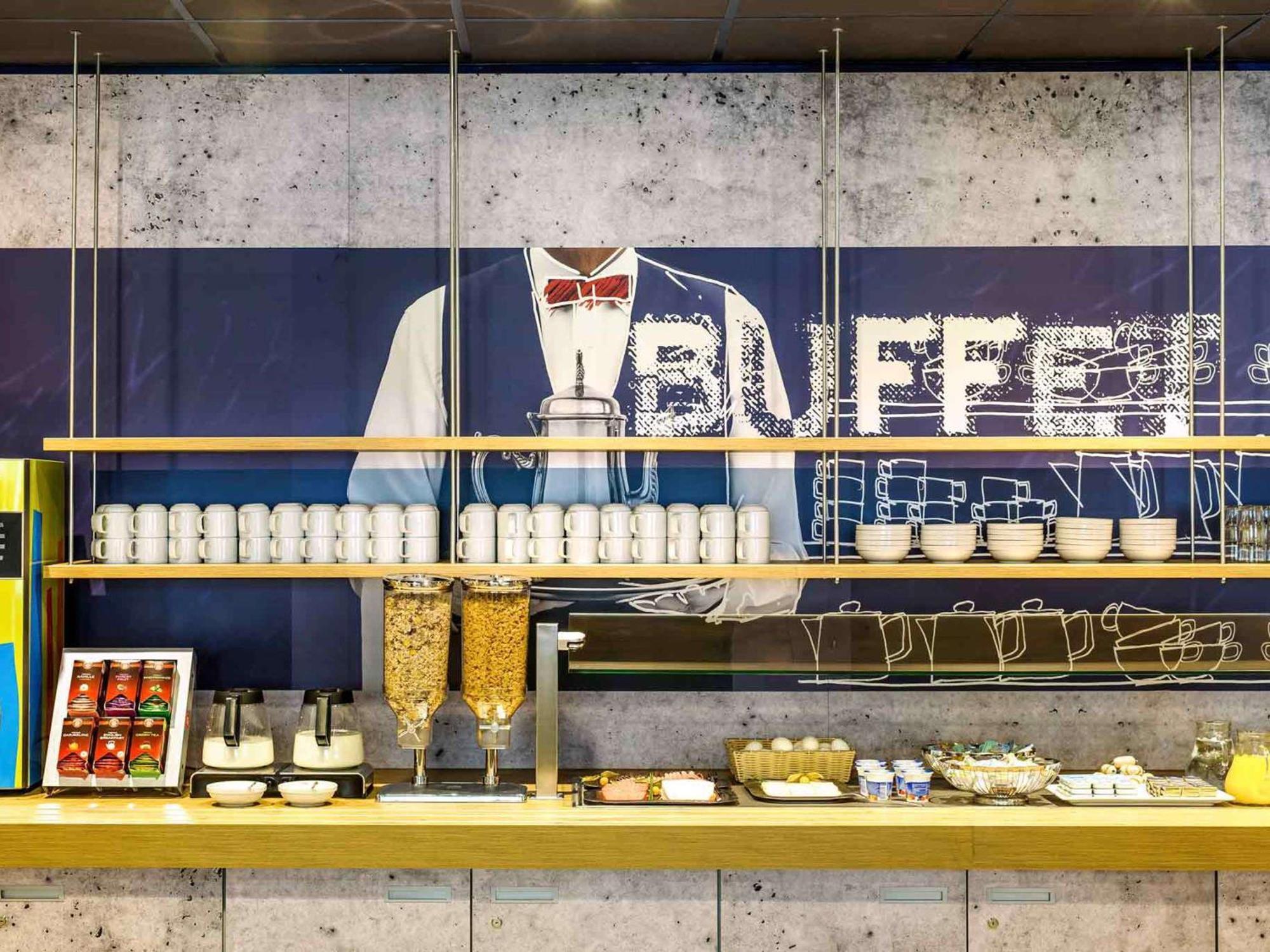 Ibis Budget Caen Centre Gare Kültér fotó