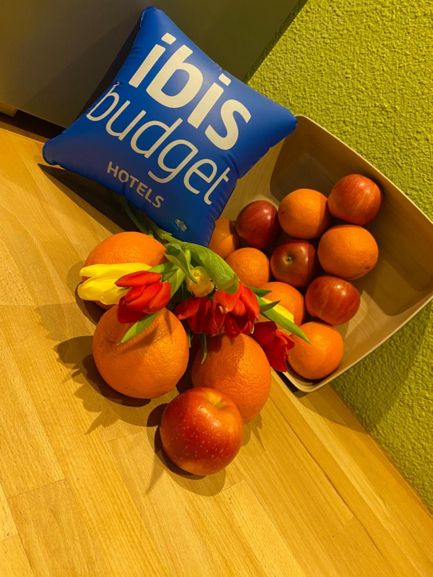 Ibis Budget Caen Centre Gare Kültér fotó